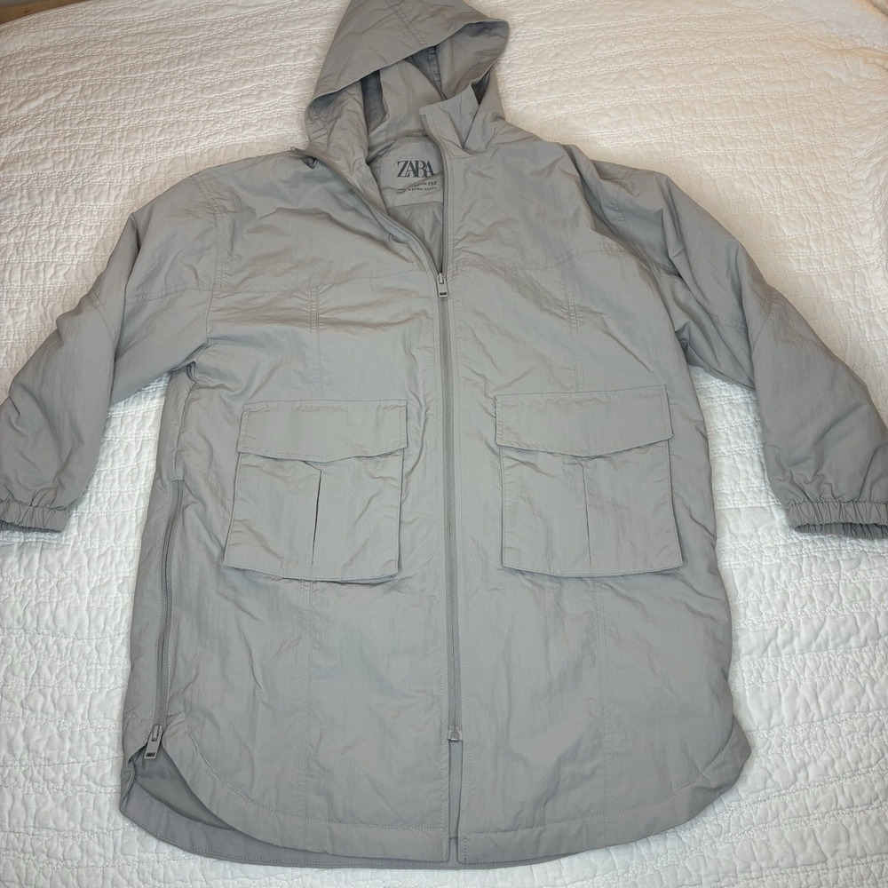 Zara utility style full-zip windbreaker jacket Size 11/12 pockets hood capsule